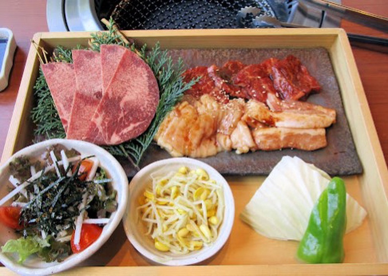 金沢屋亀岡店